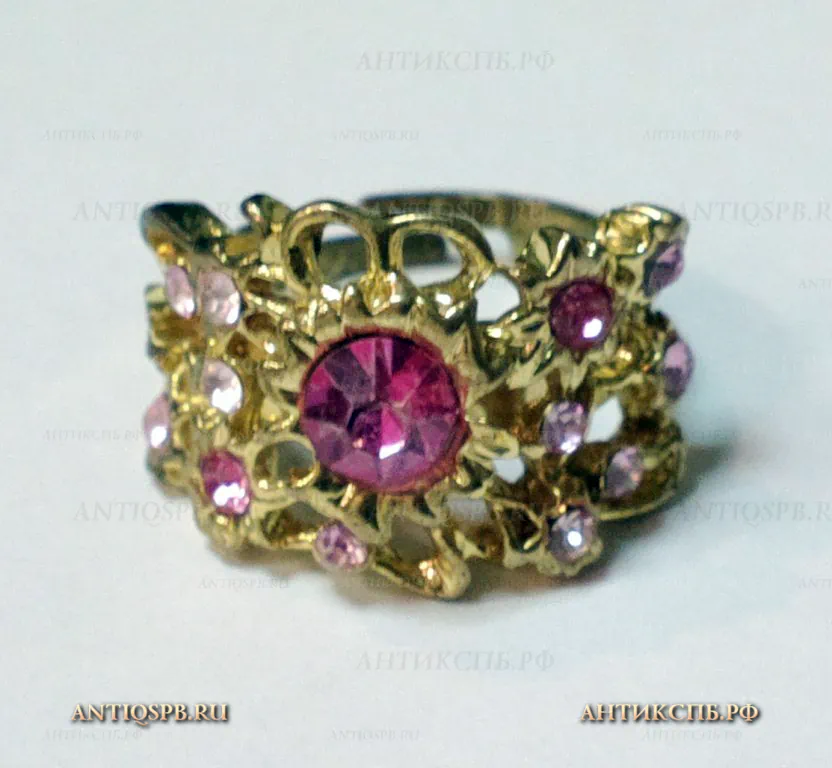 Перстень женский винтажный. Вт. пол. ХХ века. №19156